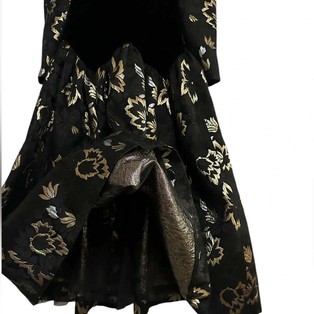 Víctor Costa   Dress Size 6 - Picture 5 of 12